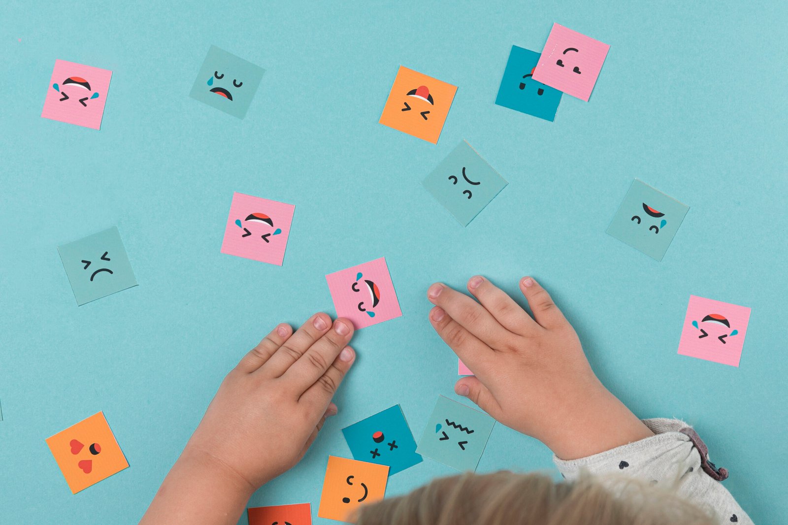 ¿Por qué es importante enseñar a los niños a conocer y gestionar sus emociones?